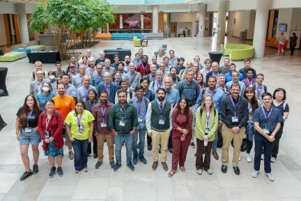 003WLU31MathConfGroup.jpg